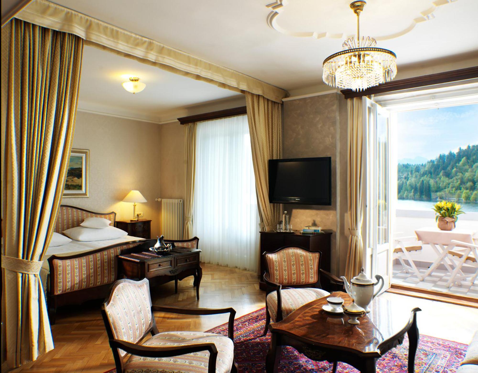 Suite con Vista Lago e Letto Supplementare