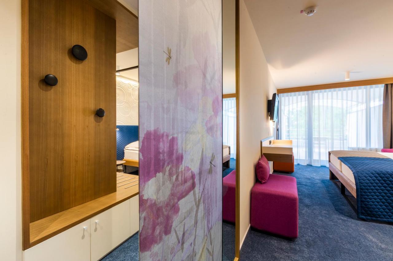 Double Room Lake View